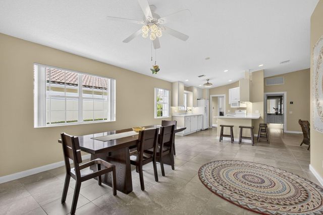8269 Saint Johns Court, Wellington, FL 33414