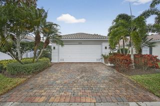 8269 Saint Johns Court, Wellington, FL 33414