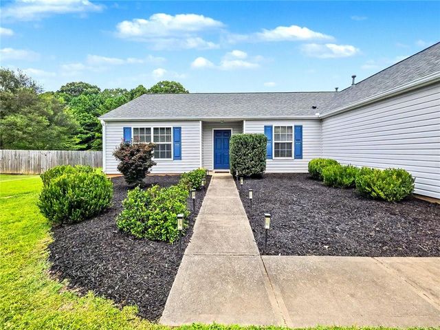 3420 Bridgeshaw Drive, Cumming, GA 30028