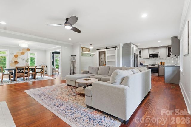 6 Catawba Ridge Court 6, Lake Wylie, SC 29710