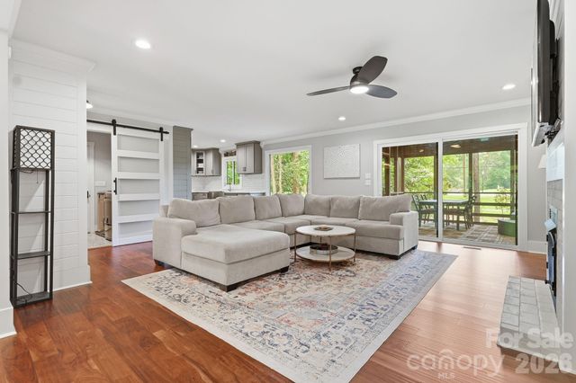 6 Catawba Ridge Court 6, Lake Wylie, SC 29710