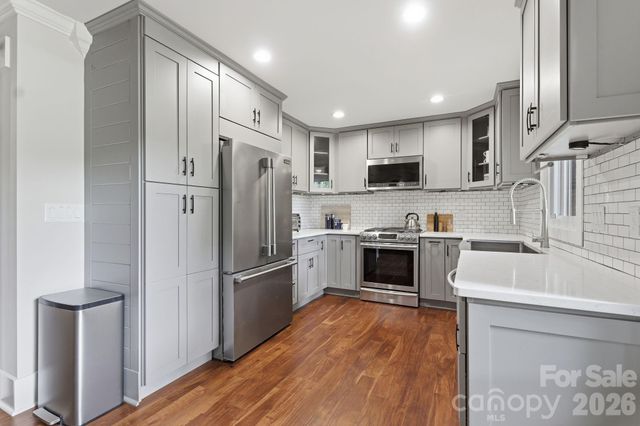 6 Catawba Ridge Court 6, Lake Wylie, SC 29710