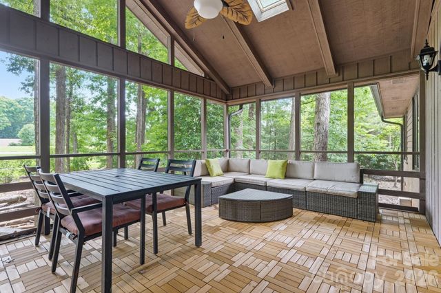 6 Catawba Ridge Court 6, Lake Wylie, SC 29710