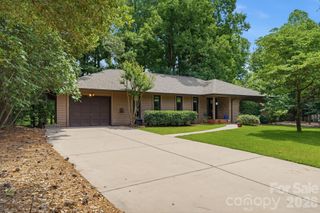 6 Catawba Ridge Court 6, Lake Wylie, SC 29710
