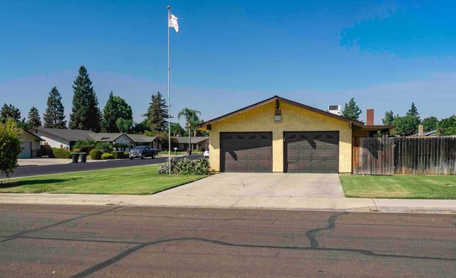 3116 W Beech Avenue, Visalia, CA 93277