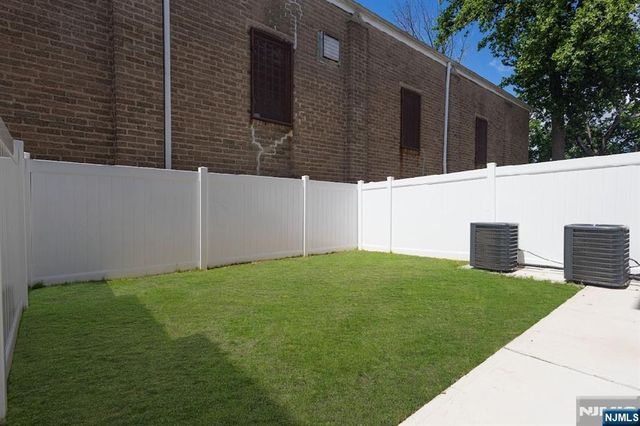 163 Kipp Avenue, Hasbrouck Heights, NJ 07604