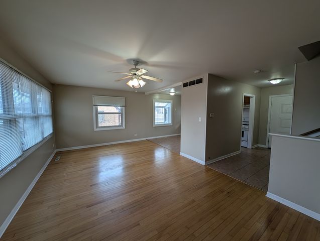 4230 Lindley Street N, Downers Grove, IL 60515