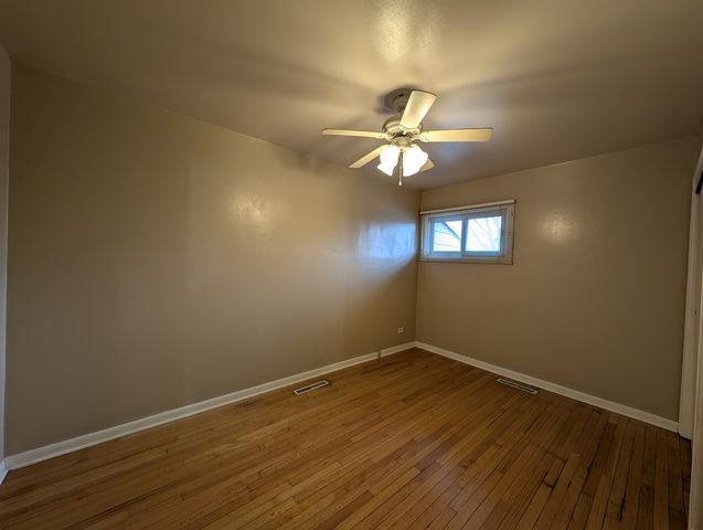 4230 Lindley Street N, Downers Grove, IL 60515