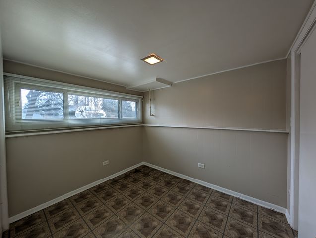 4230 Lindley Street N, Downers Grove, IL 60515