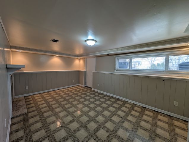 4230 Lindley Street N, Downers Grove, IL 60515