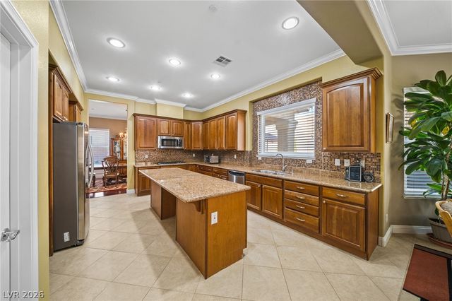 1448 Midnight Cowboy Court, Las Vegas, NV 89110