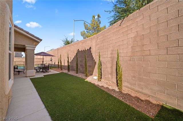 1448 Midnight Cowboy Court, Las Vegas, NV 89110