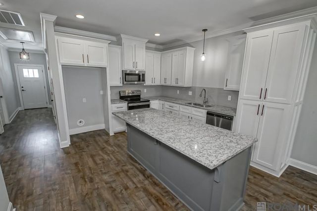 33788 La Hwy 16, Denham Springs, LA 70706