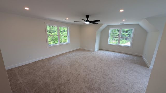 156 Whiting Hill Road, Milford, NH 03055