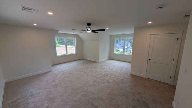 156 Whiting Hill Road, Milford, NH 03055