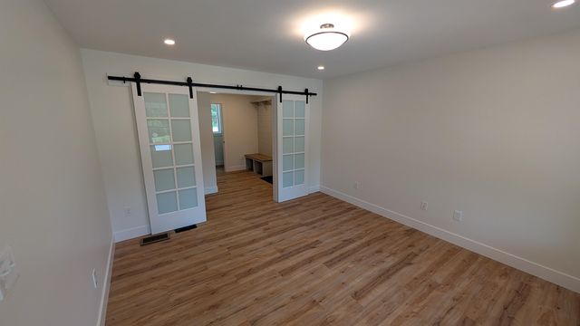 156 Whiting Hill Road, Milford, NH 03055