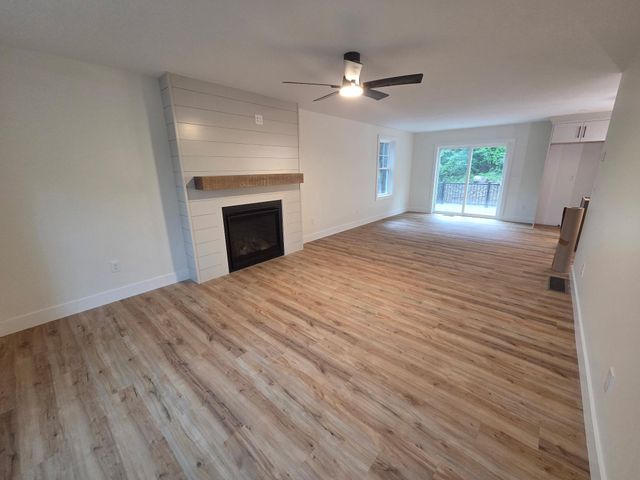 156 Whiting Hill Road, Milford, NH 03055