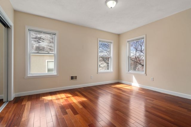 69 Clinton Street, Newton, MA 02458