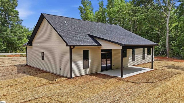2835 Melvin Hill Road, Campobello, SC 29322