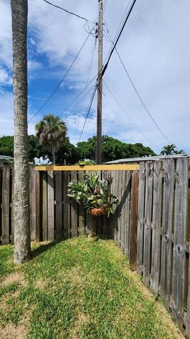 1411 W River Drive, Margate, FL 33063