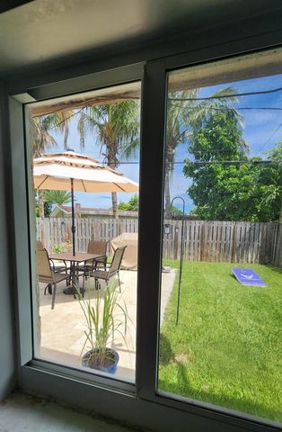 1411 W River Drive, Margate, FL 33063