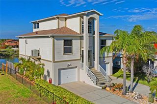 5100 CEDARBROOK, Hernando Beach, FL 34607