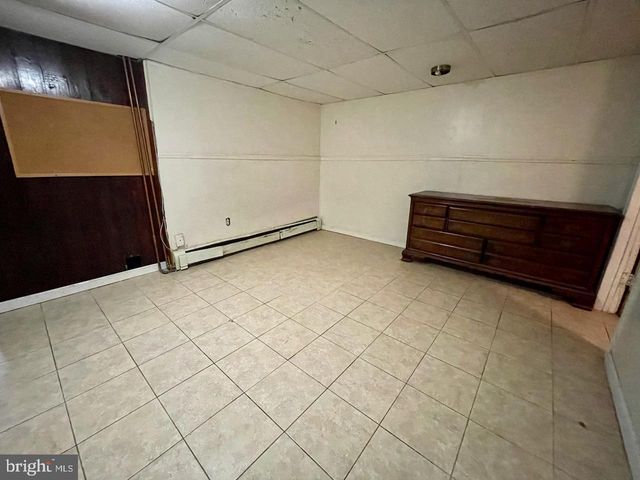 917 DARBY RD, Havertown, PA 19083