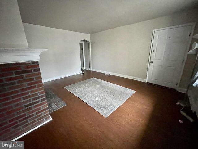 917 DARBY RD, Havertown, PA 19083