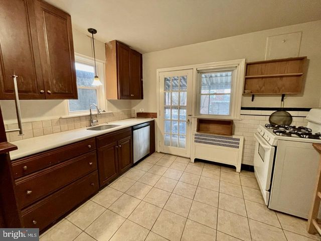 917 DARBY RD, Havertown, PA 19083