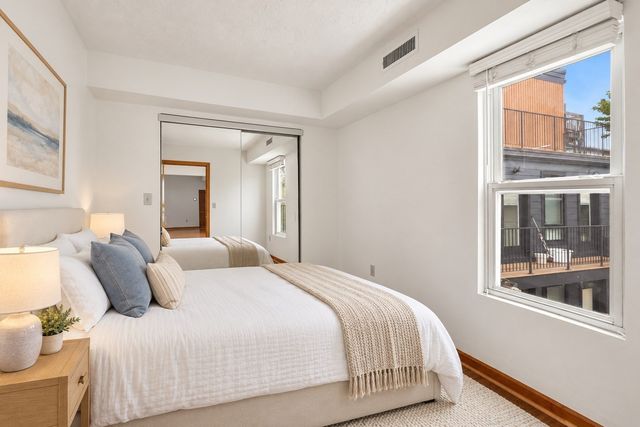 85 Baxter St 3, Boston, MA 02127