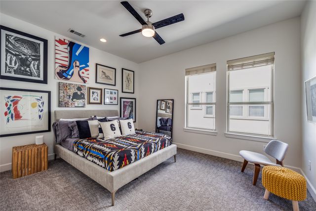 7333 Valley View Lane 302, Dallas, TX 75240