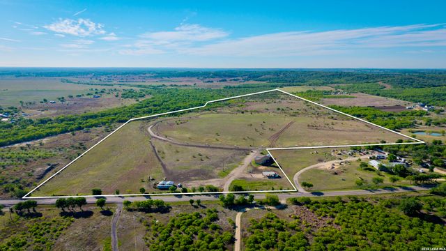 12601 Fm 20, Kingsbury, TX 78638