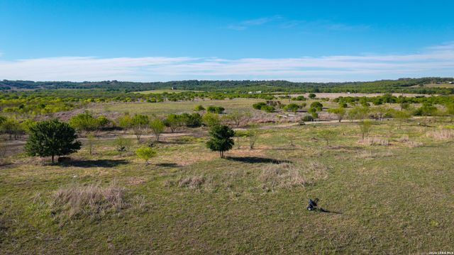 12601 Fm 20, Kingsbury, TX 78638