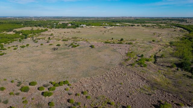 12601 Fm 20, Kingsbury, TX 78638