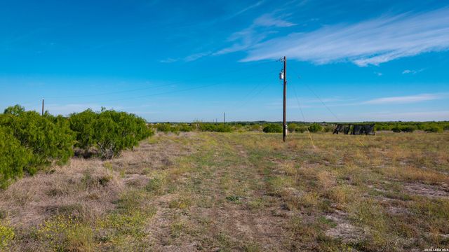 12601 Fm 20, Kingsbury, TX 78638