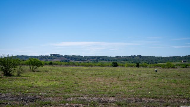 12601 Fm 20, Kingsbury, TX 78638
