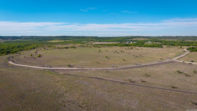 12601 Fm 20, Kingsbury, TX 78638