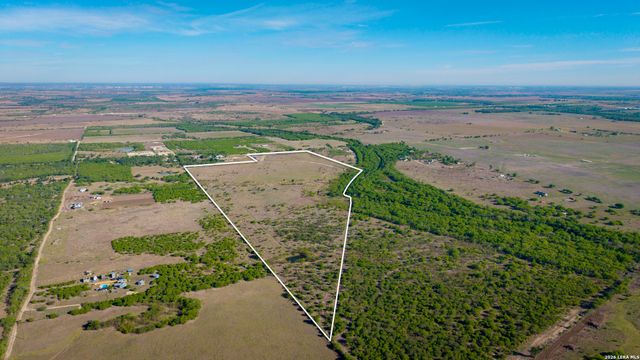 12601 Fm 20, Kingsbury, TX 78638