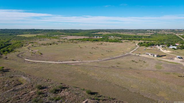 12601 Fm 20, Kingsbury, TX 78638