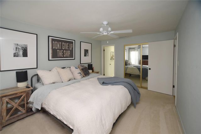 357 8TH AVENUE N 4, Tierra Verde, FL 33715