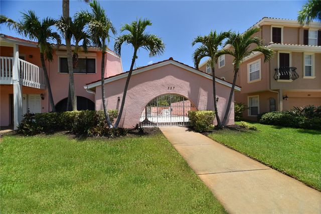 357 8TH AVENUE N 4, Tierra Verde, FL 33715