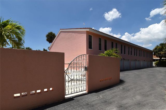 357 8TH AVENUE N 4, Tierra Verde, FL 33715