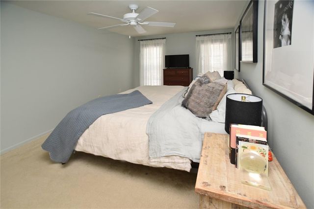 357 8TH AVENUE N 4, Tierra Verde, FL 33715