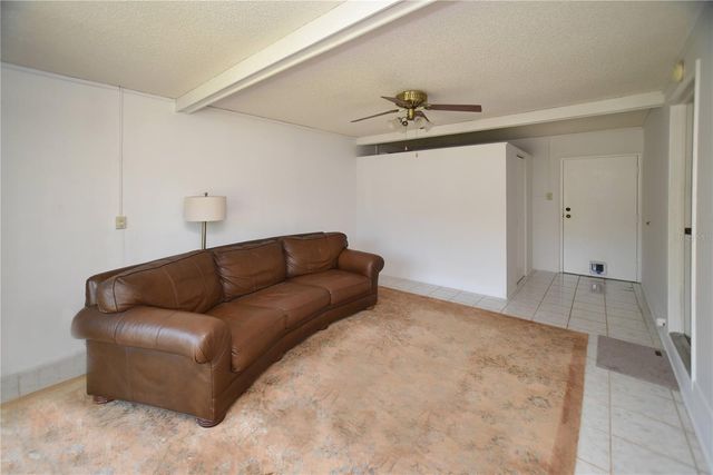 357 8TH AVENUE N 4, Tierra Verde, FL 33715