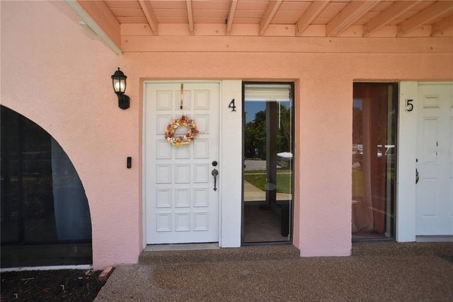 357 8TH AVENUE N 4, Tierra Verde, FL 33715