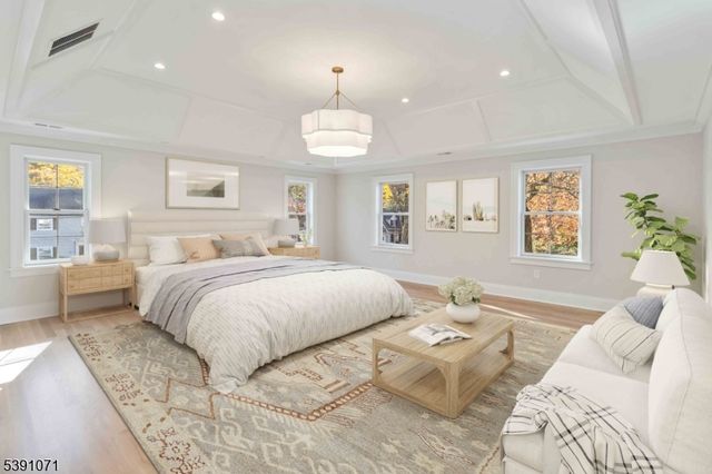 2 Whitman Dr, Chatham Twp., NJ 07928