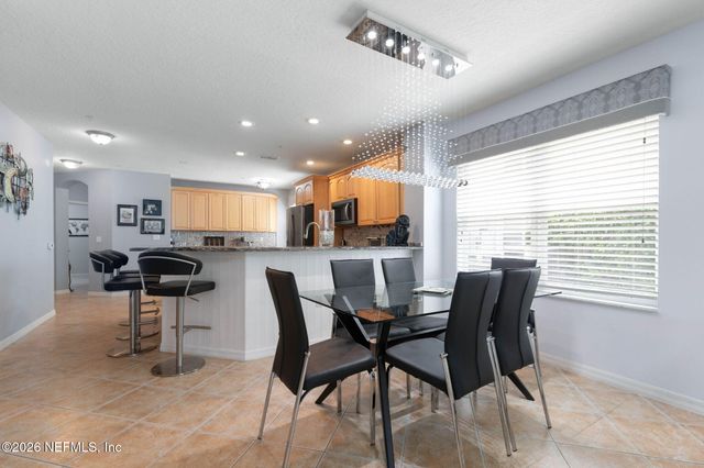 1200 CANOPY WALK Lane 1211, Palm Coast, FL 32137