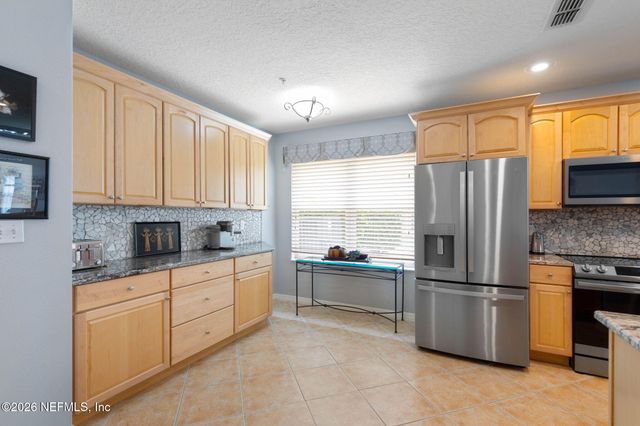 1200 CANOPY WALK Lane 1211, Palm Coast, FL 32137