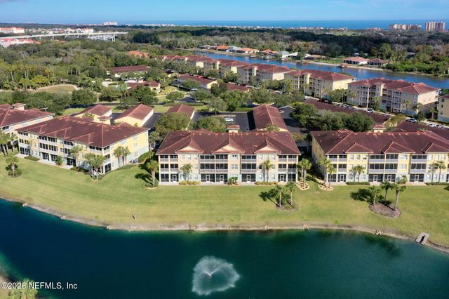 1200 CANOPY WALK Lane 1211, Palm Coast, FL 32137
