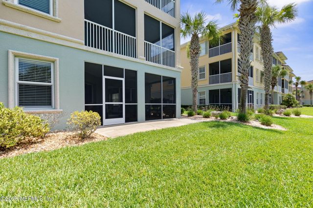 1200 CANOPY WALK Lane 1211, Palm Coast, FL 32137